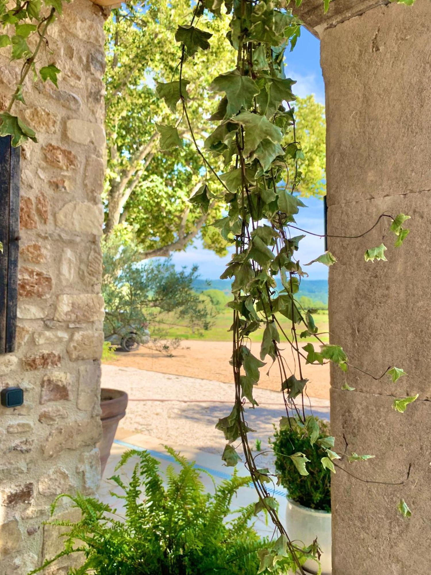 Villa Domaine D'Egenia Roussillon en Isere Esterno foto